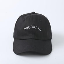 Load image into Gallery viewer, HEART CAP